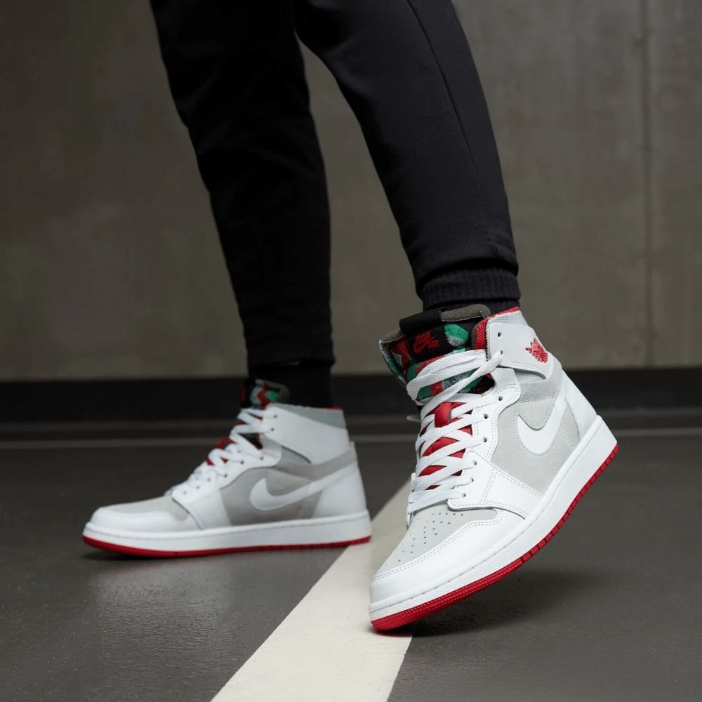 Air Jordan 1 High Zoom Air CMFT Hare White Red