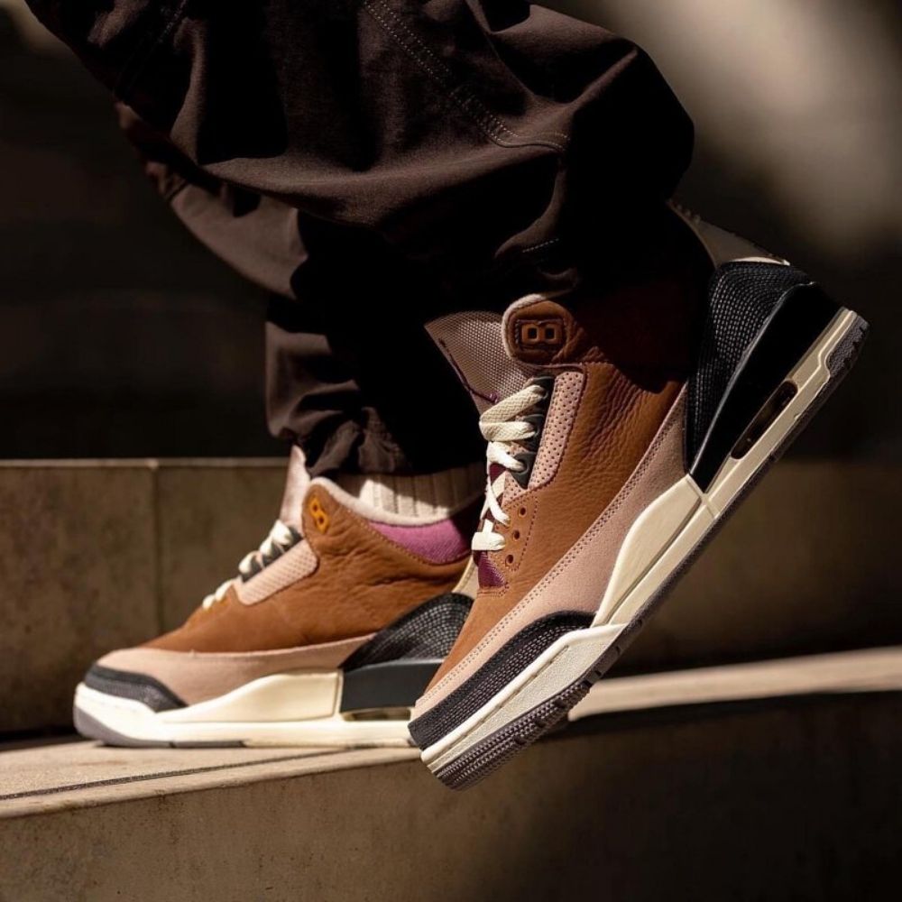 Air Jordan 3 Retro Winterized Brown Grey SE