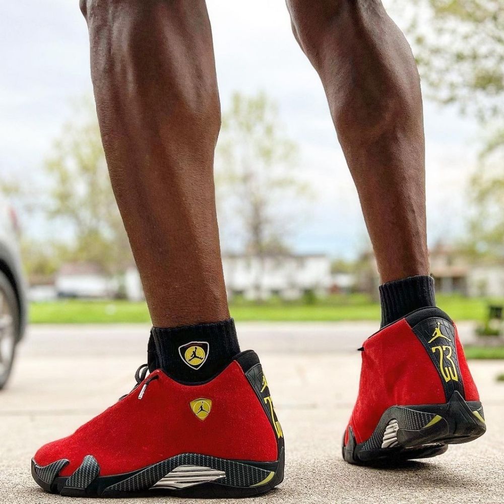 Air Jordan 14 Retro Ferrari University Red Black Carbon 2025