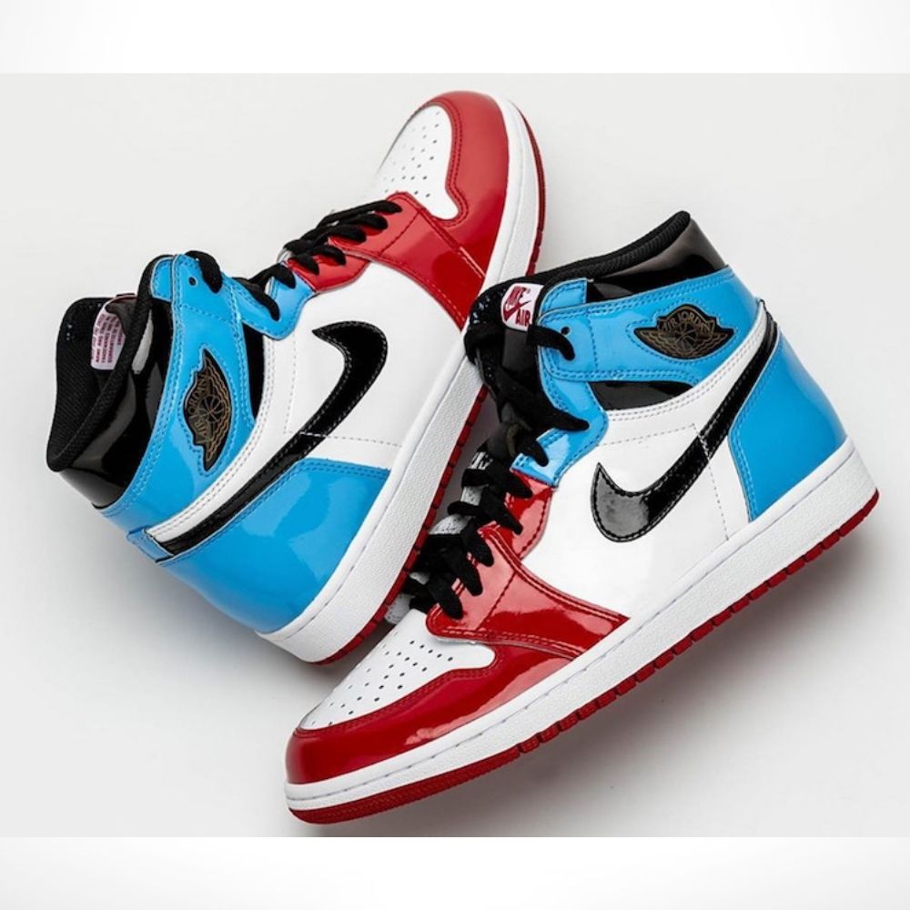 Air Jordan 1 Retro High OG Fearless Blue Red
