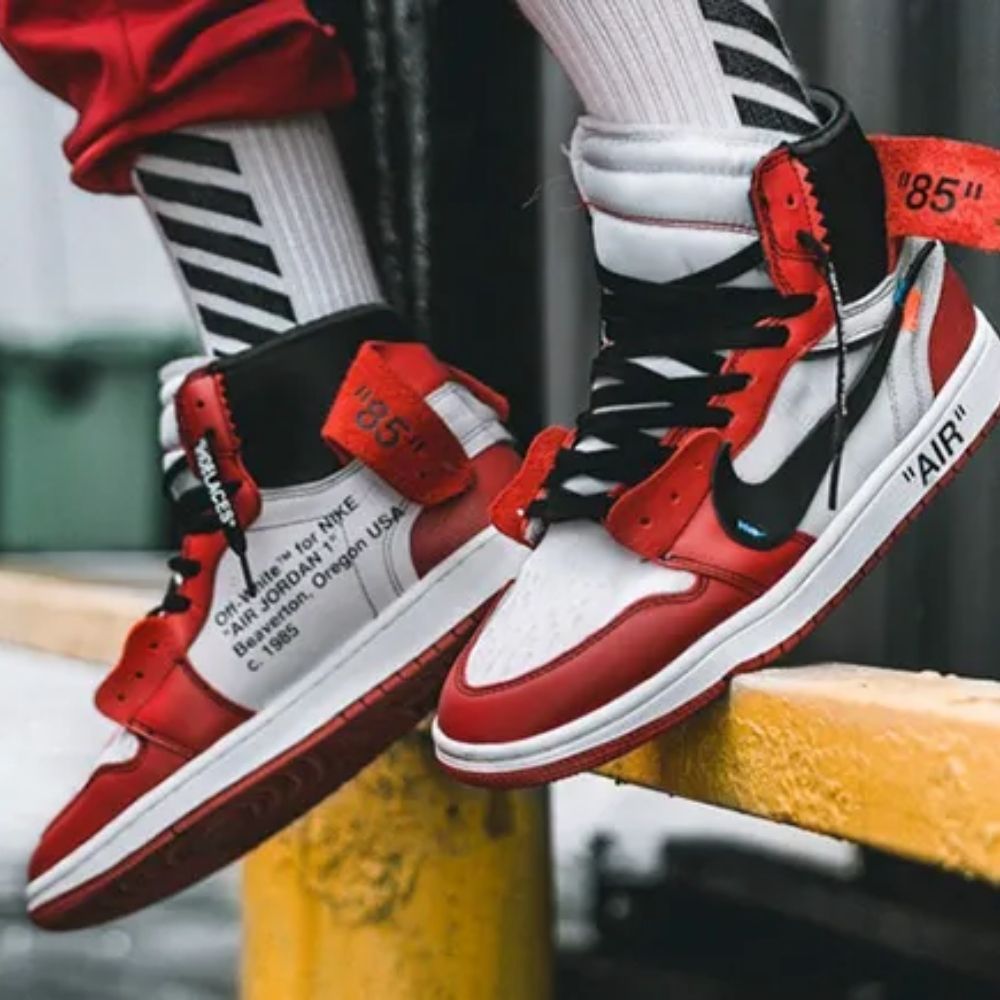 Air Jordan 1 Retro High x Off-White Chicago