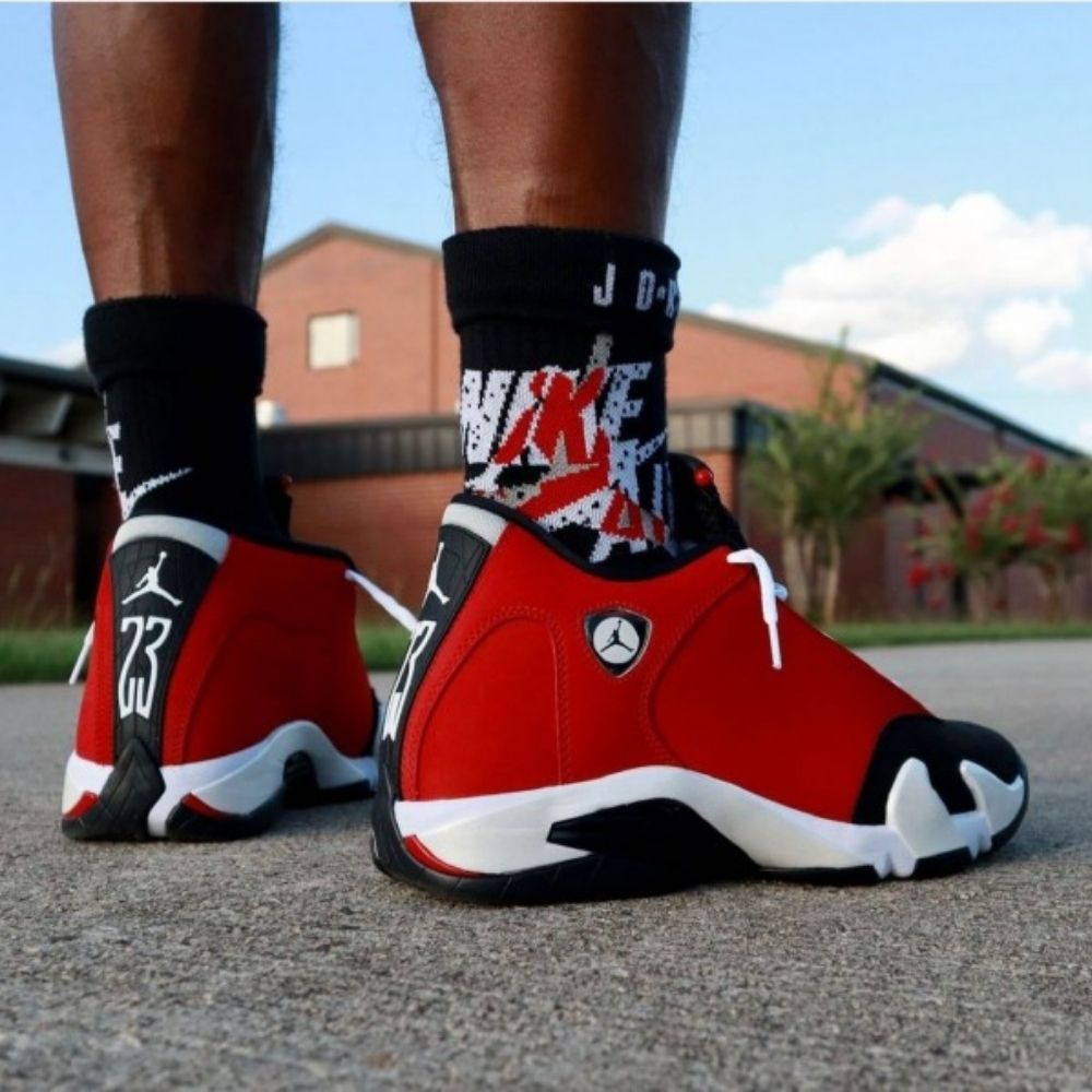 Air Jordan 14 Retro Gym Red