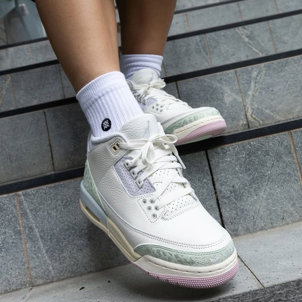 Air Jordan 3 Retro Spring is In The Air