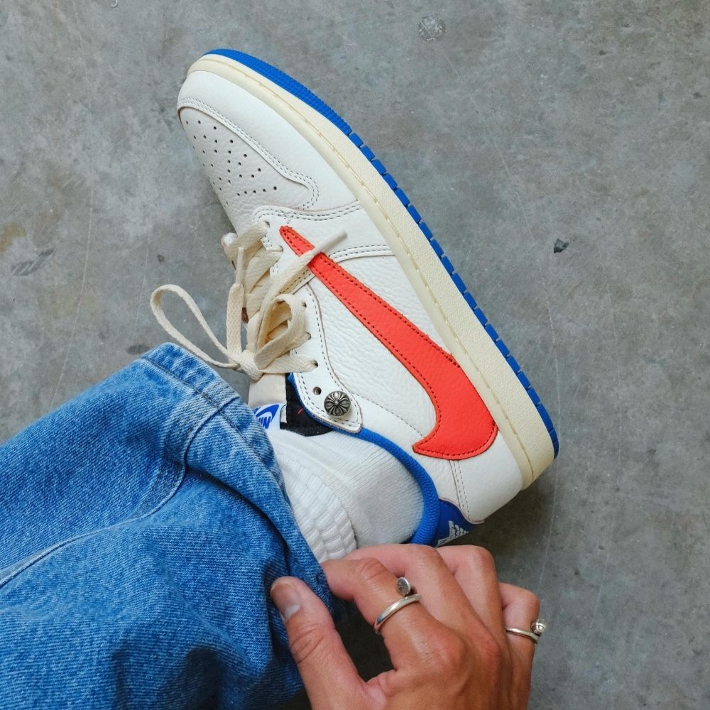Air Jordan 1 Low x Travis Scott x Chrome Hearts Knicks