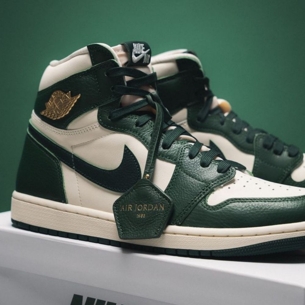 Air Jordan1 High Retro Fir Green